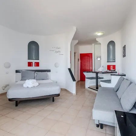 418 Panoramic View - Located In Playa Paraso *